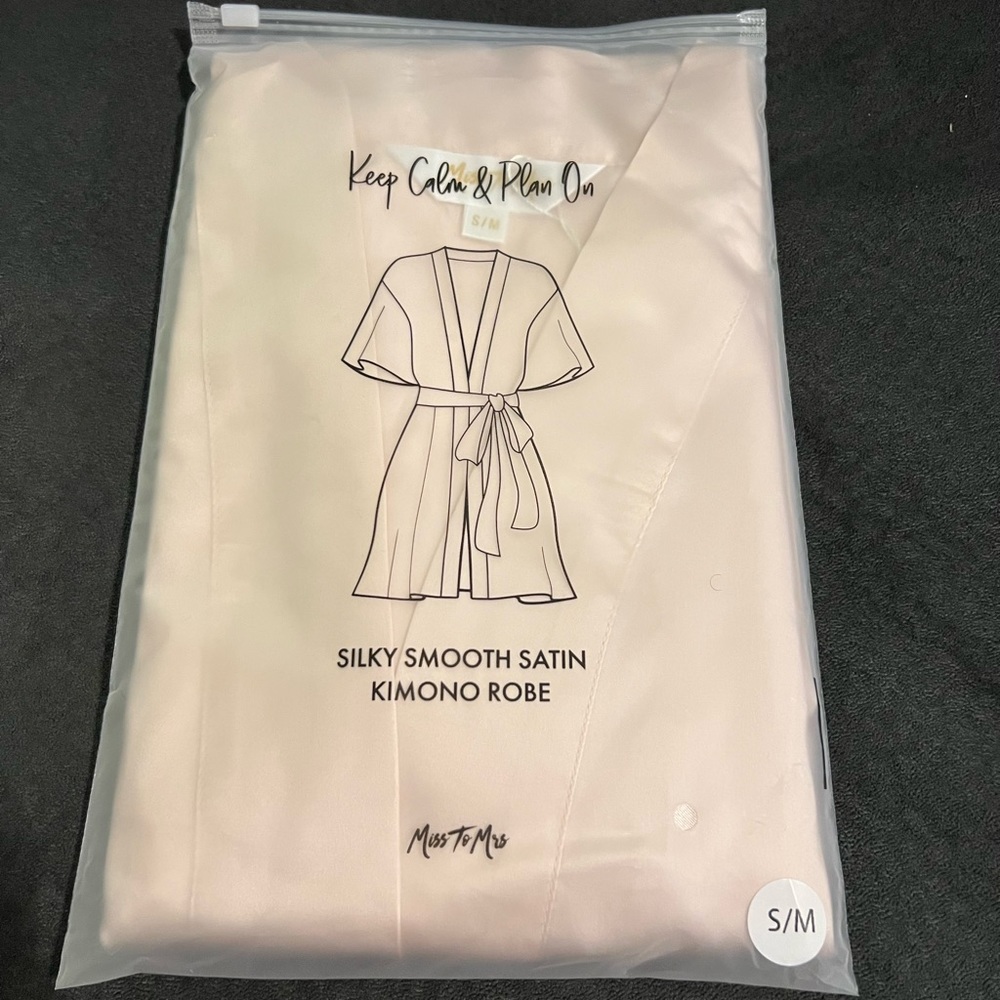Women’s satin robe - s/m